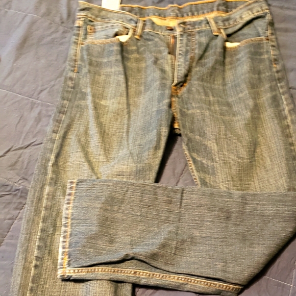 Mens Levi jeans - Picture 1 of 2